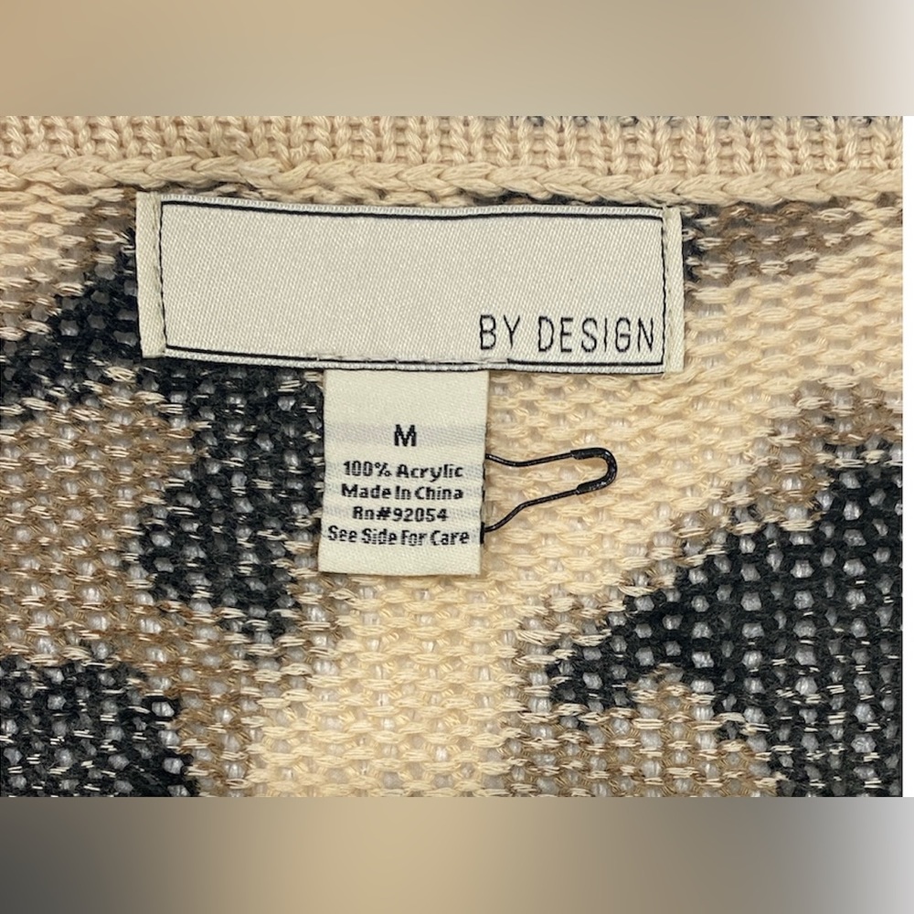 By Design PullOver - Picture 4 of 5